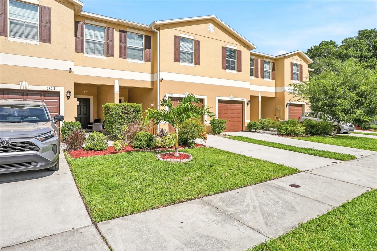 12911 Dream Catcher Way Property Photo 2