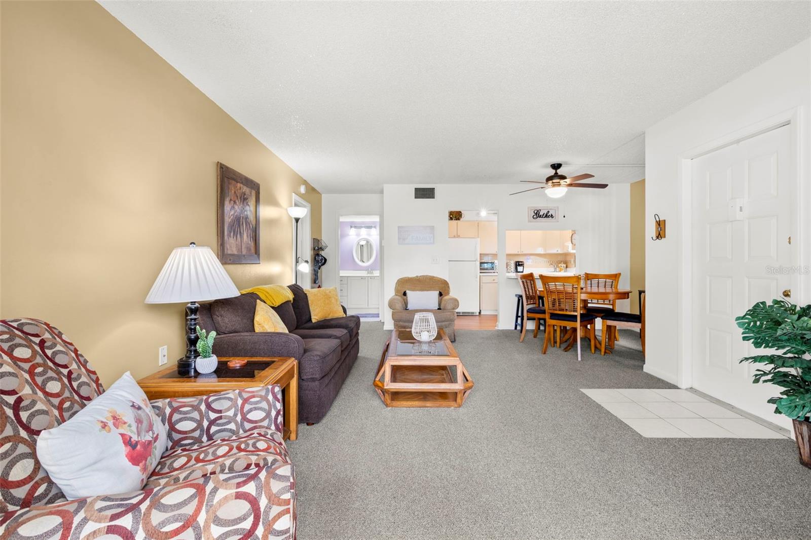 1290 Pine Ridge Cir E #e1 Property Photo 14