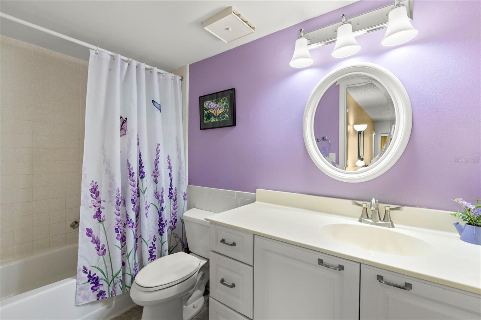 1290 Pine Ridge Cir E #e1 Property Photo 18