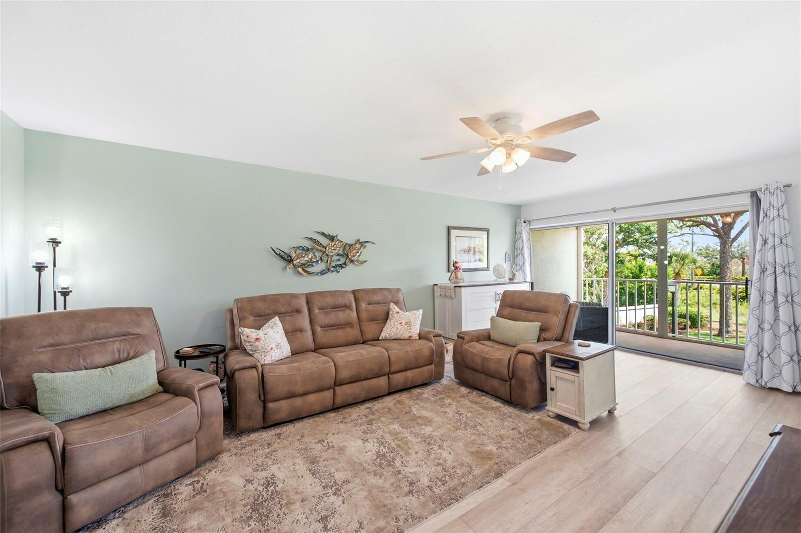 14800 Walsingham Rd #614 Property Photo 8