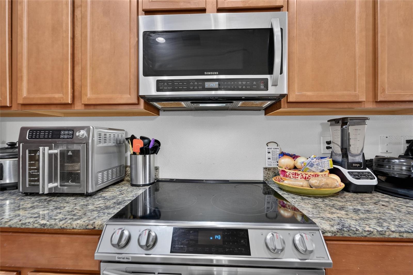 10411 Red Carpet Ct Property Photo 8