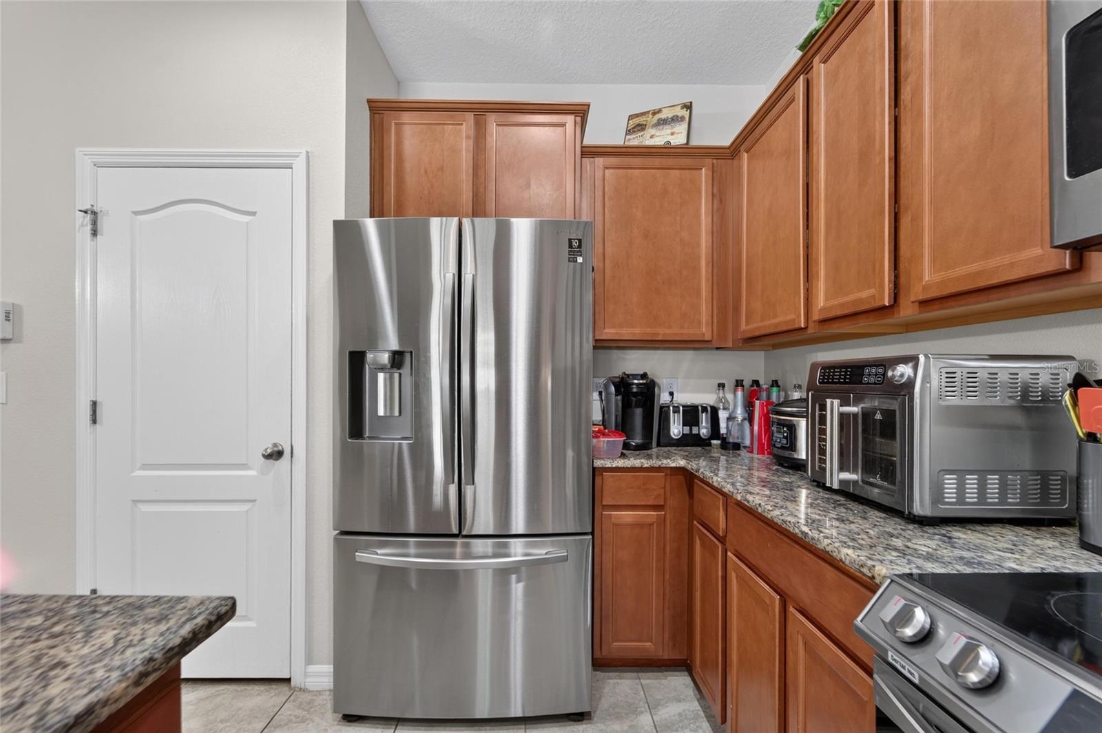 10411 Red Carpet Ct Property Photo 10