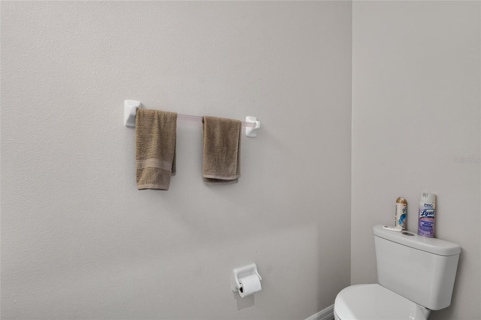 10411 Red Carpet Ct Property Photo 22