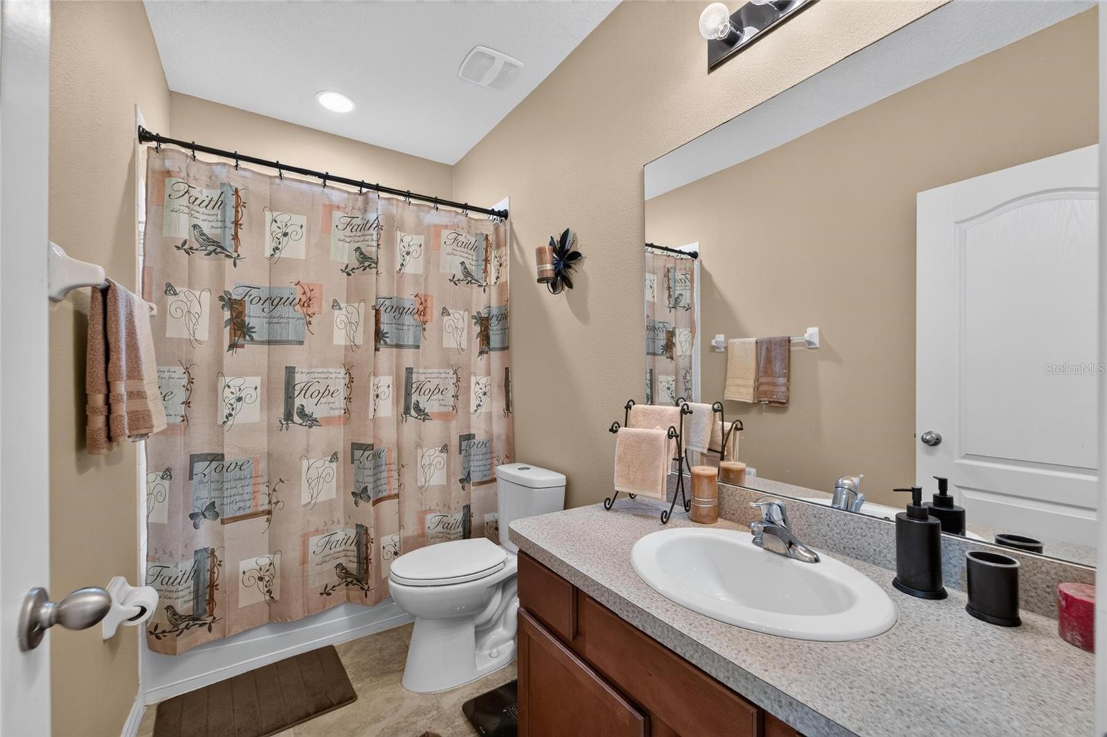 10411 Red Carpet Ct Property Photo 42