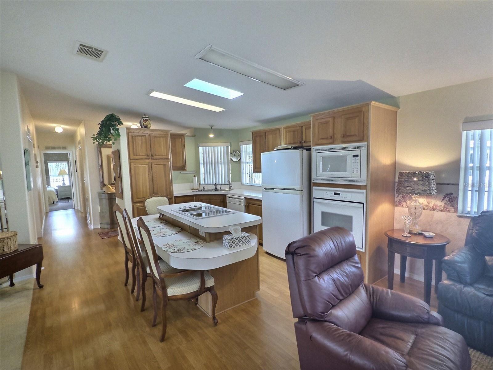 136 Pindo Palm St W Property Photo 14