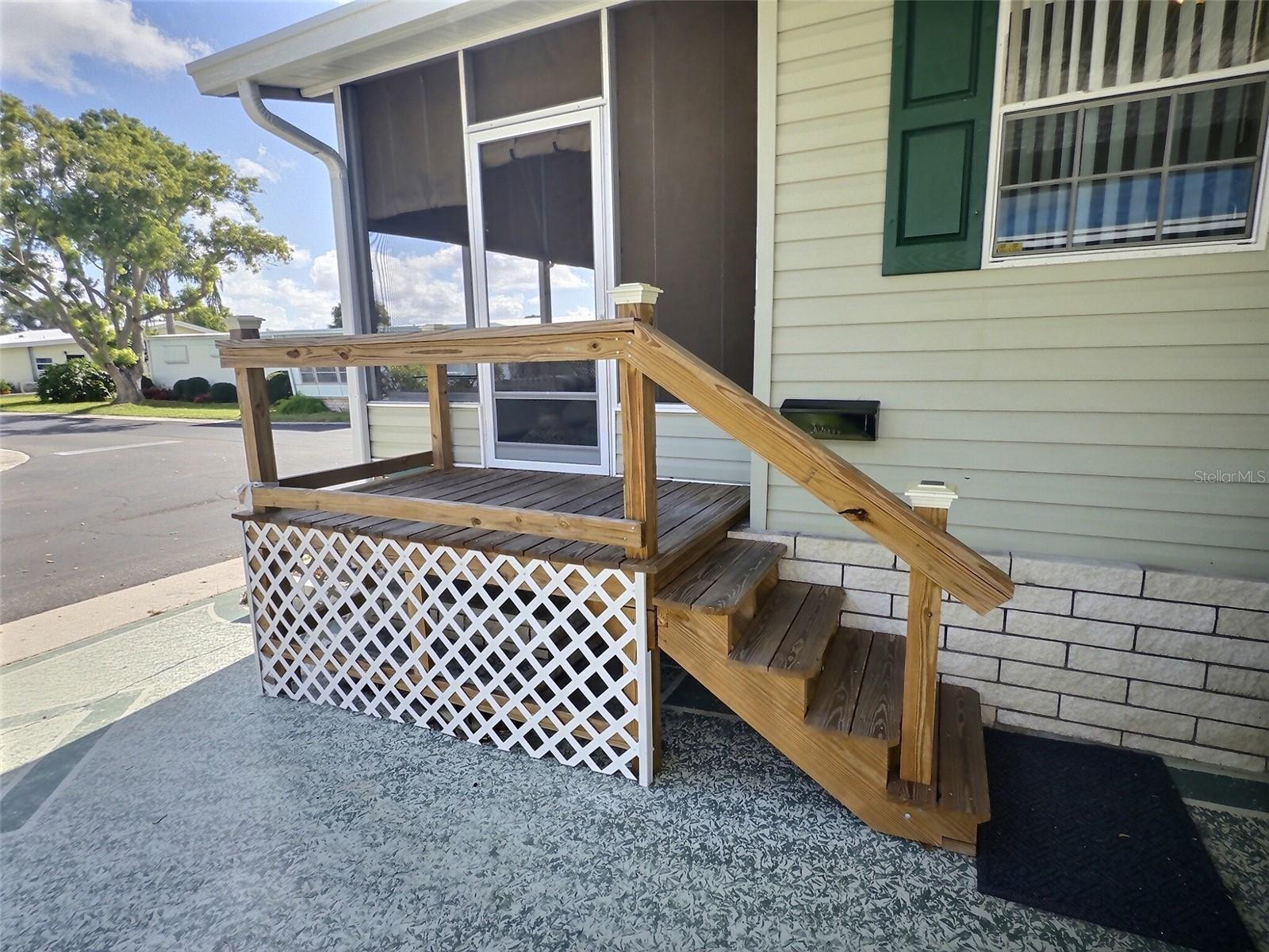 136 Pindo Palm St W Property Photo 26