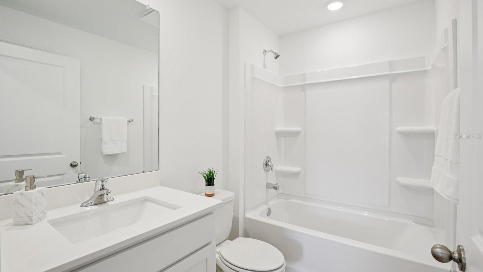 17841 Mount Blackburn Ln Property Photo 23