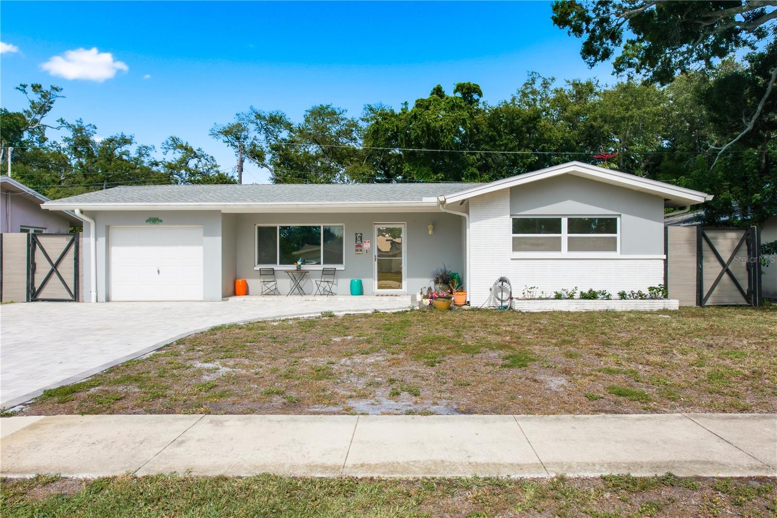 1144 WOODBROOK DR