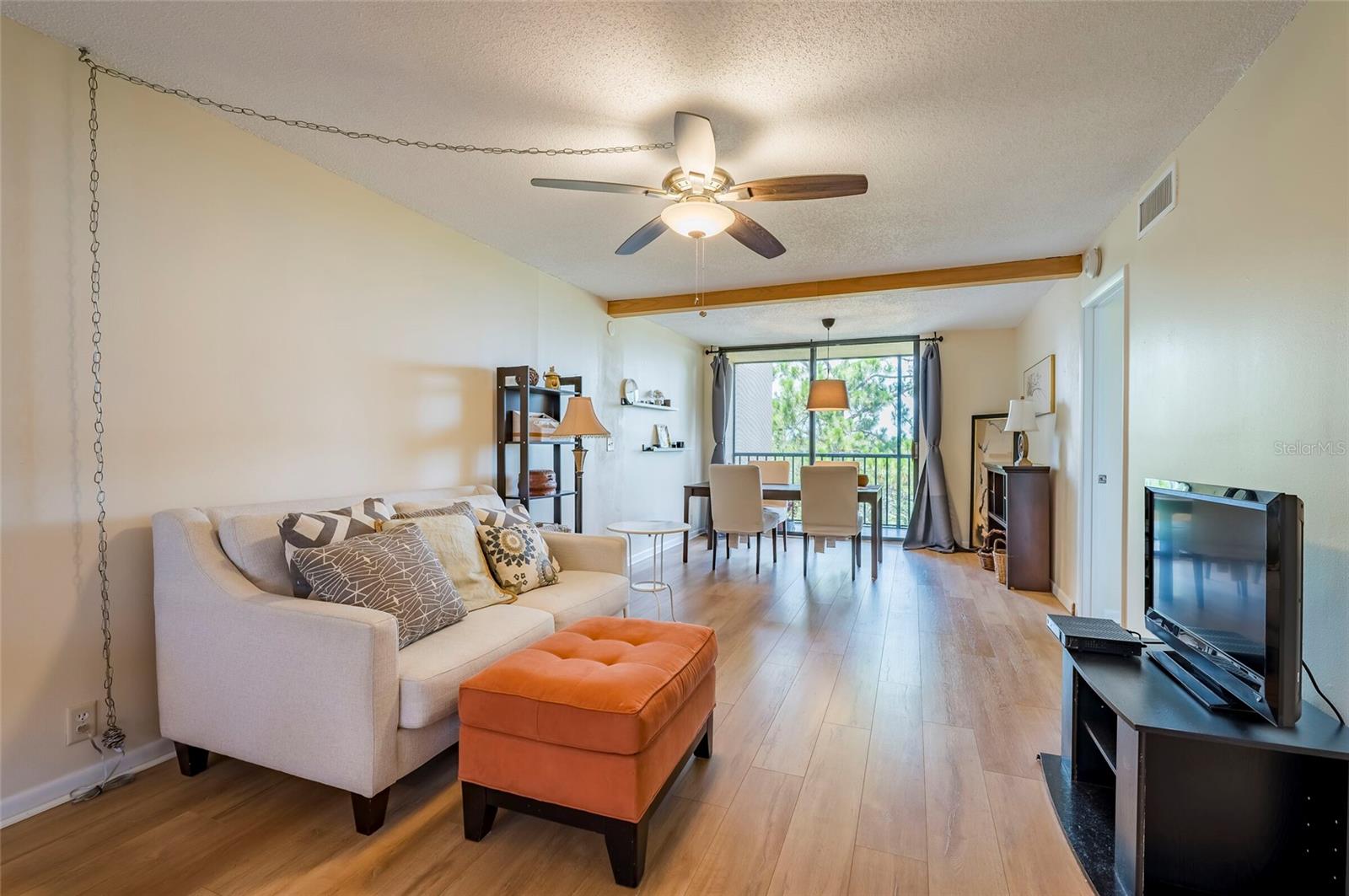 3062 Eastland Blvd #406 Property Photo 11