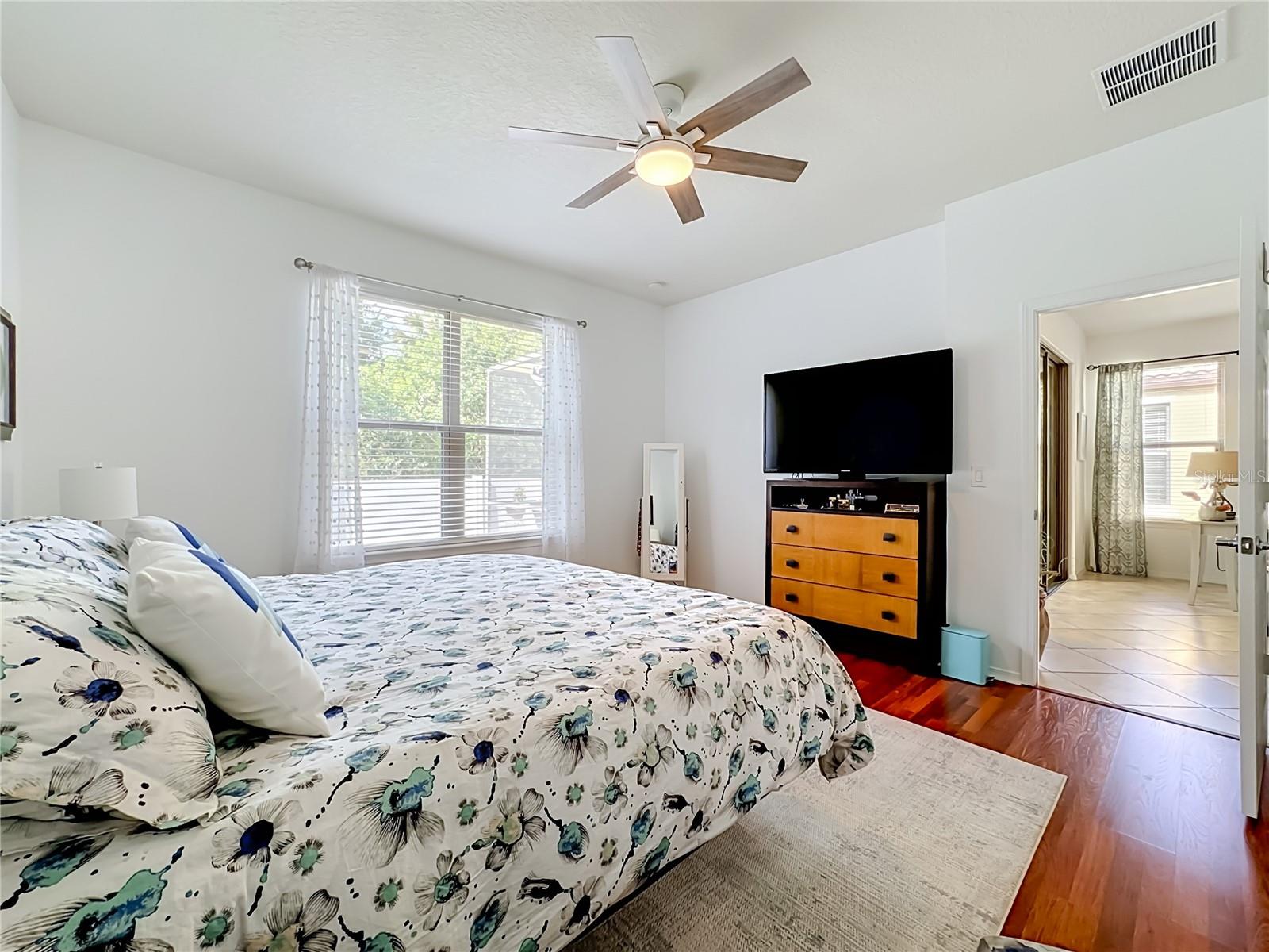 5539 Sunset Falls Dr Property Photo 24