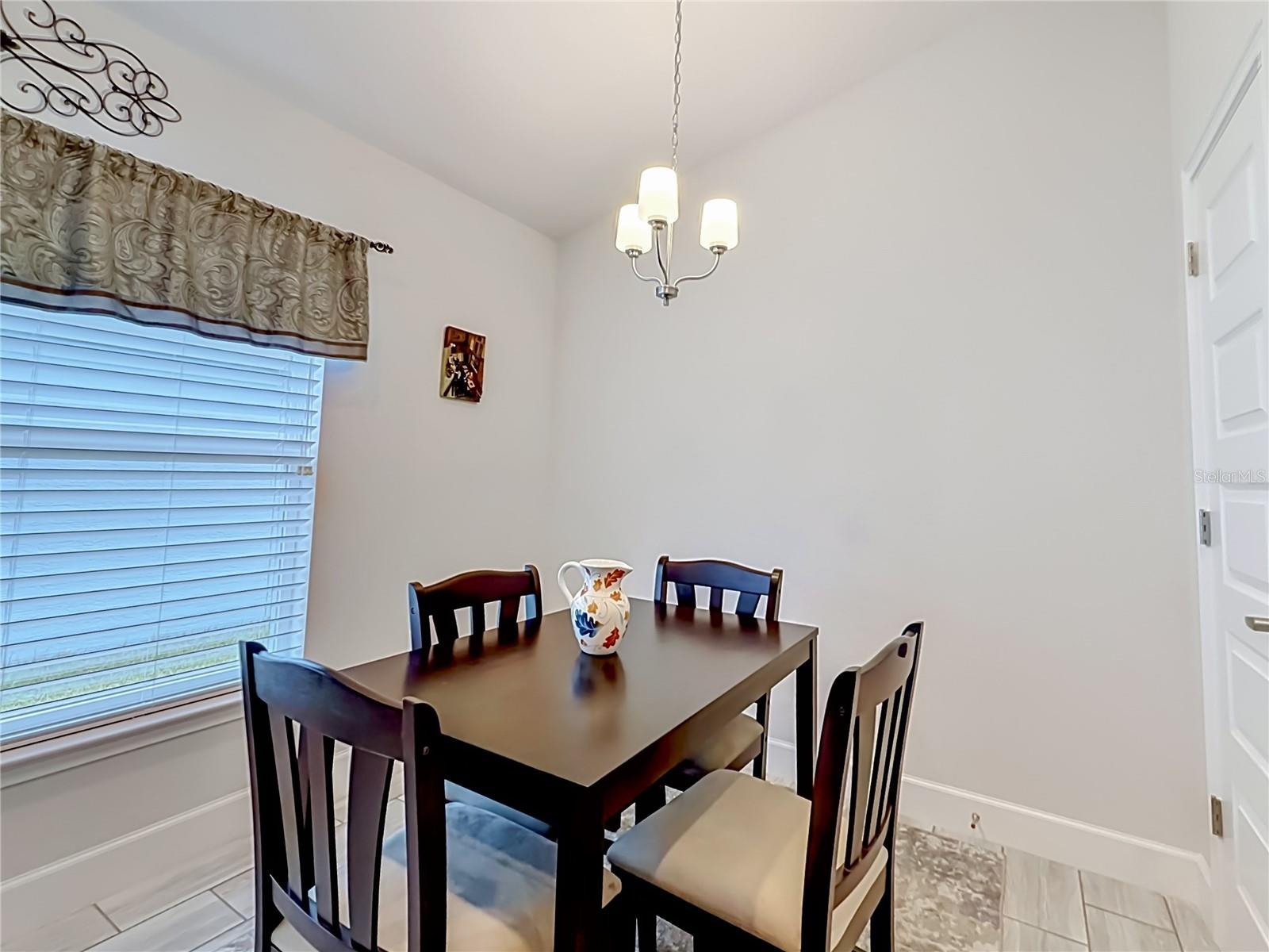 5578 Coral Reef Ct Property Photo 15