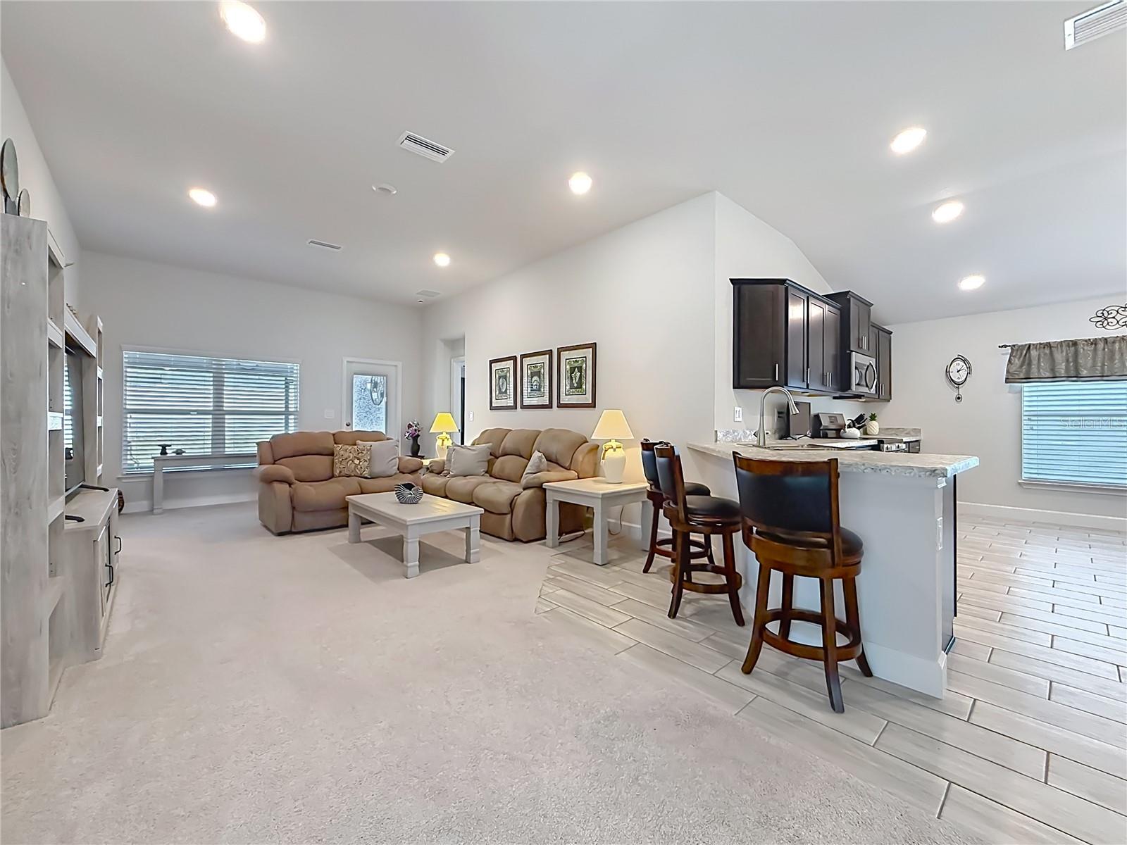 5578 Coral Reef Ct Property Photo 17