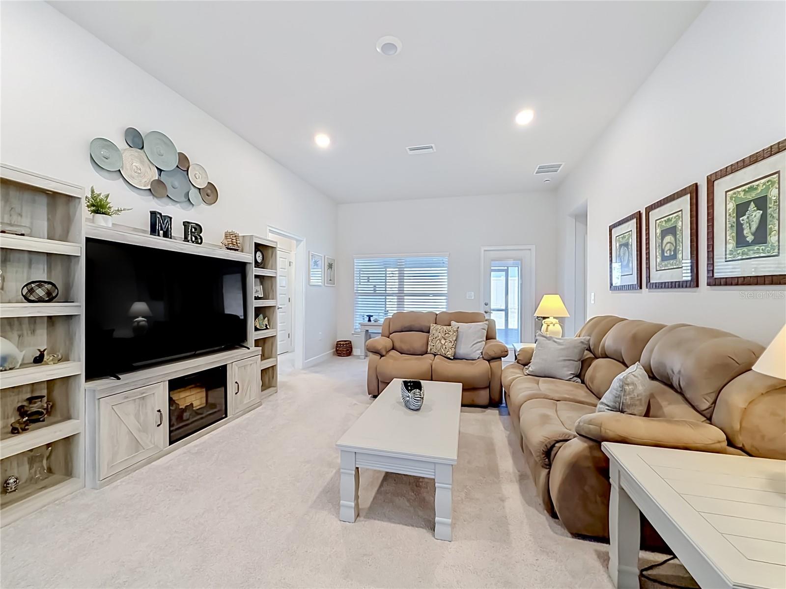 5578 Coral Reef Ct Property Photo 18
