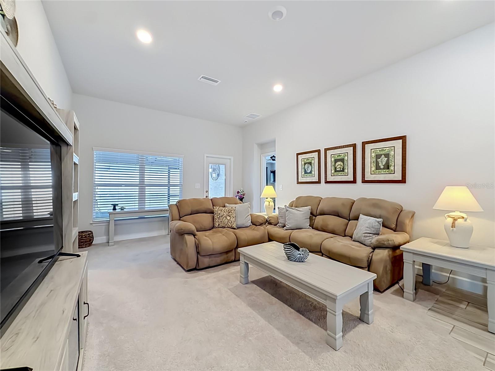 5578 Coral Reef Ct Property Photo 19