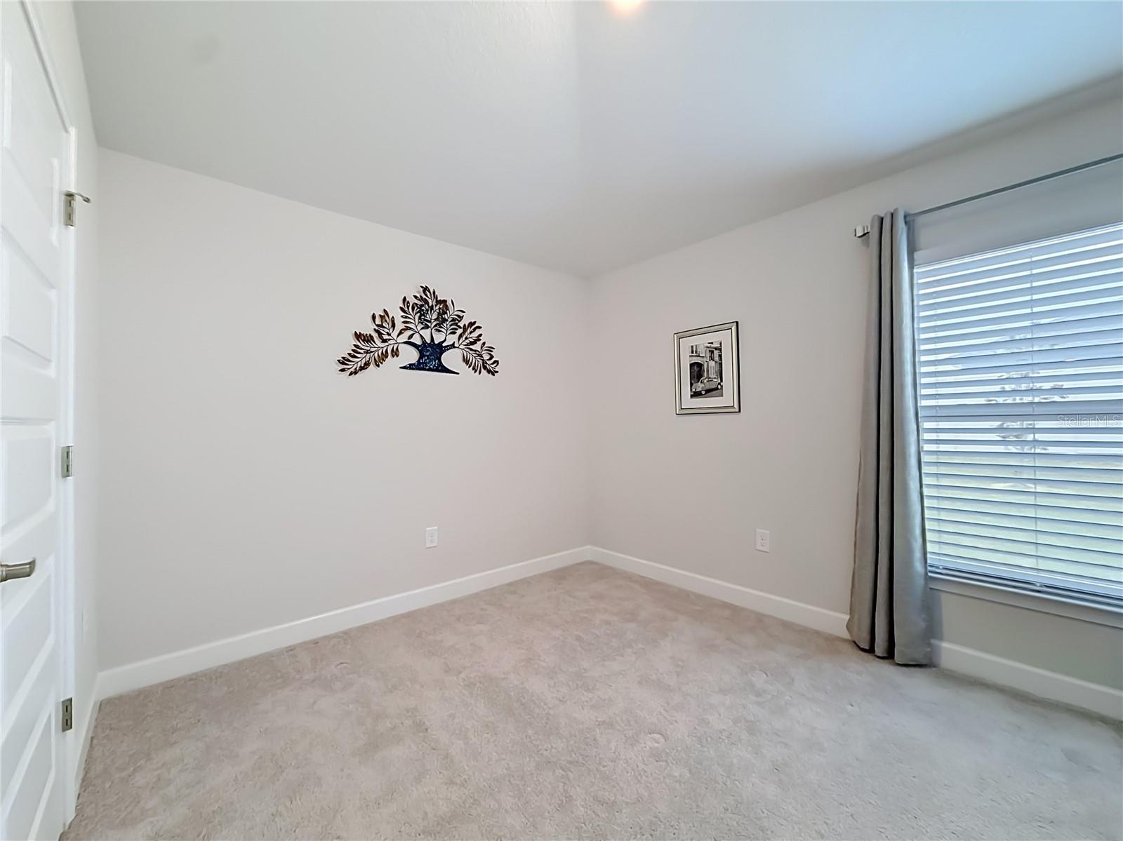 5578 Coral Reef Ct Property Photo 28