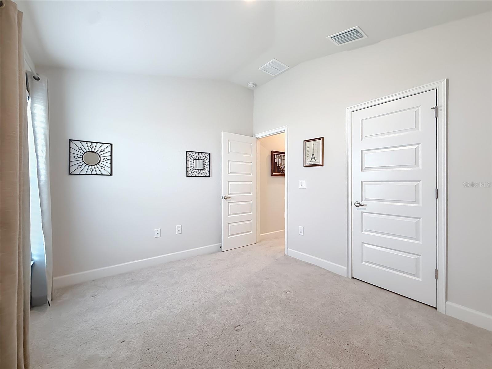 5578 Coral Reef Ct Property Photo 30