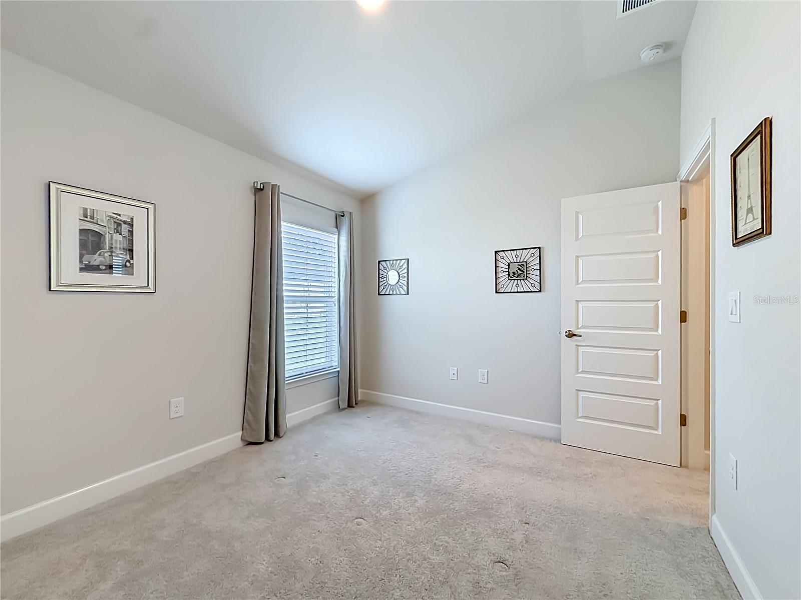 5578 Coral Reef Ct Property Photo 31