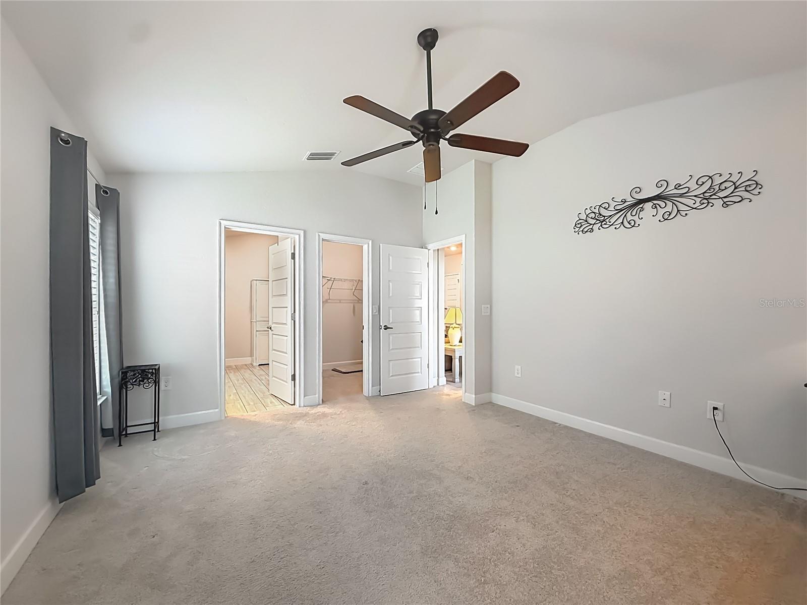 5578 Coral Reef Ct Property Photo 34