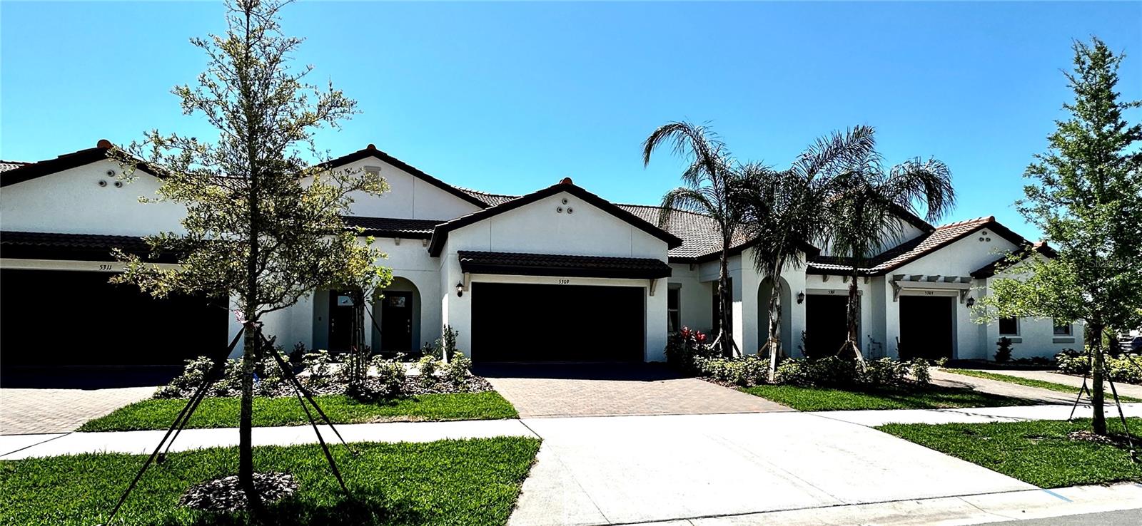 5309 Kelper Hook Ct Property Photo 2