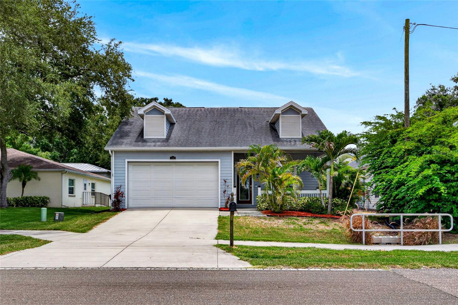 1535 Pinehurst Rd Property Photo 4