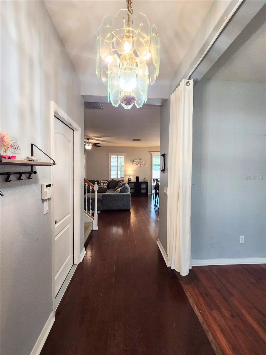 411 Rock Springs Cir Property Photo 8