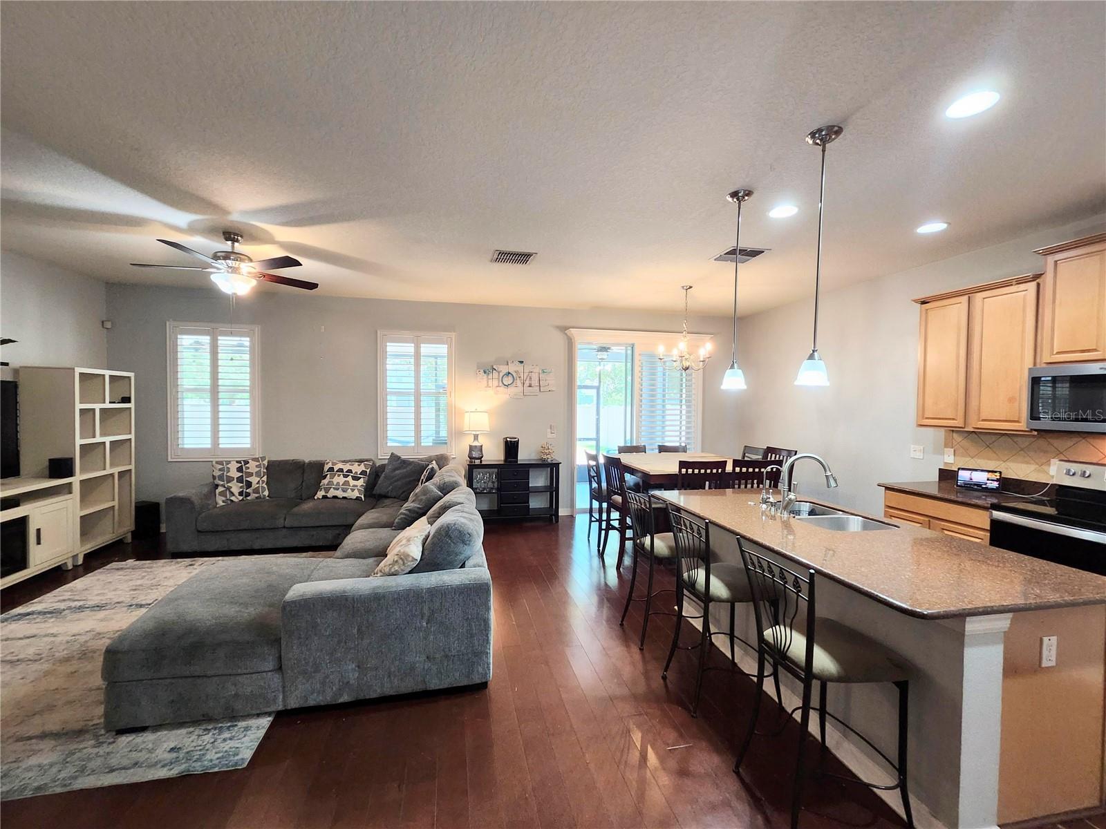 411 Rock Springs Cir Property Photo 10