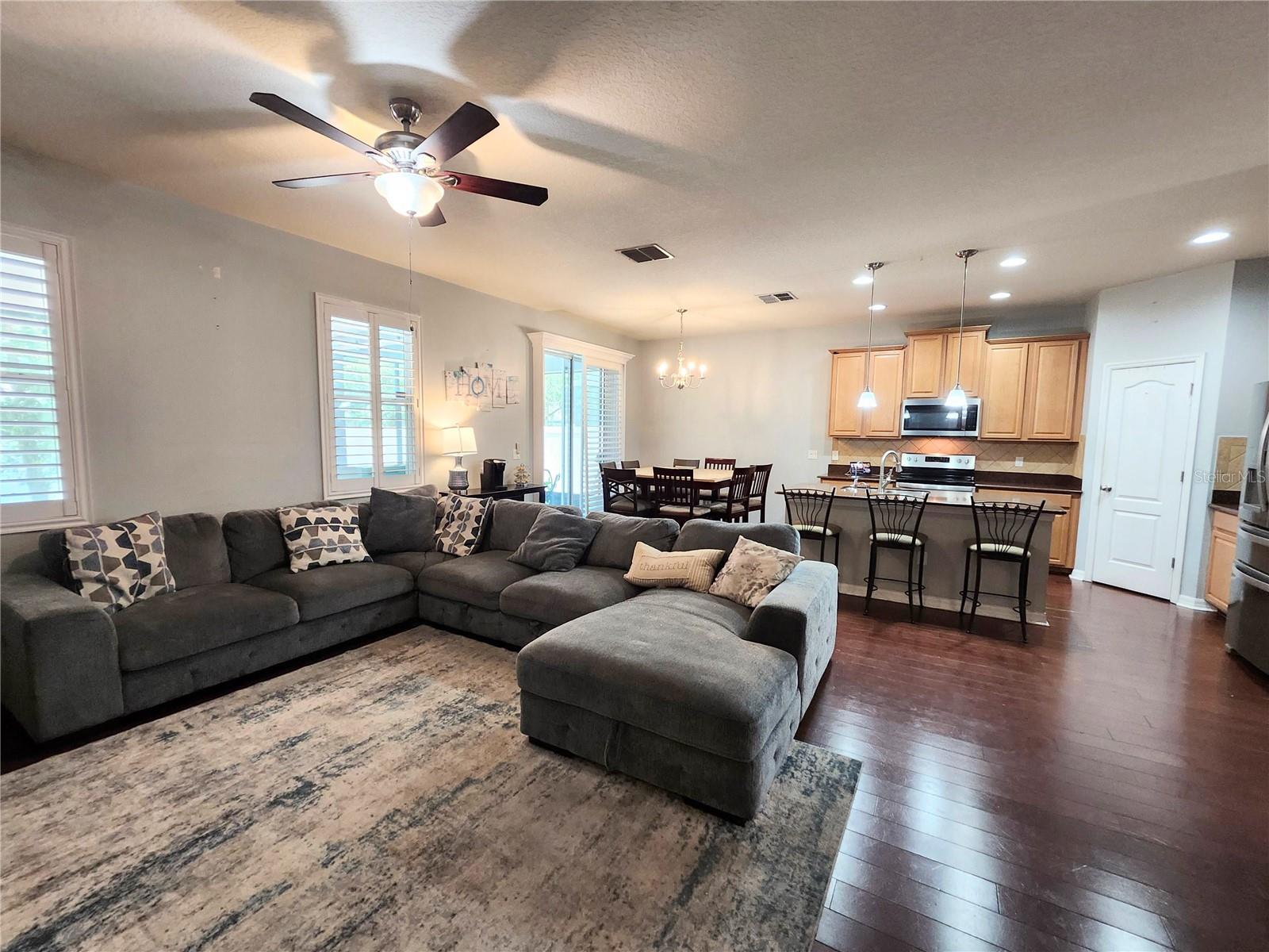 411 Rock Springs Cir Property Photo 18