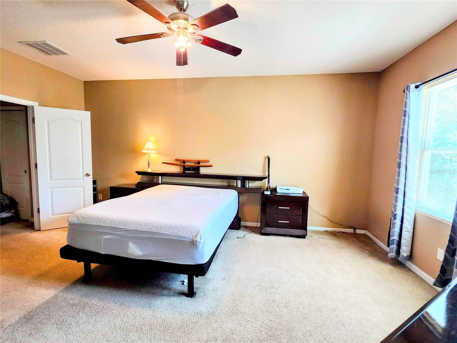 411 Rock Springs Cir Property Photo 23