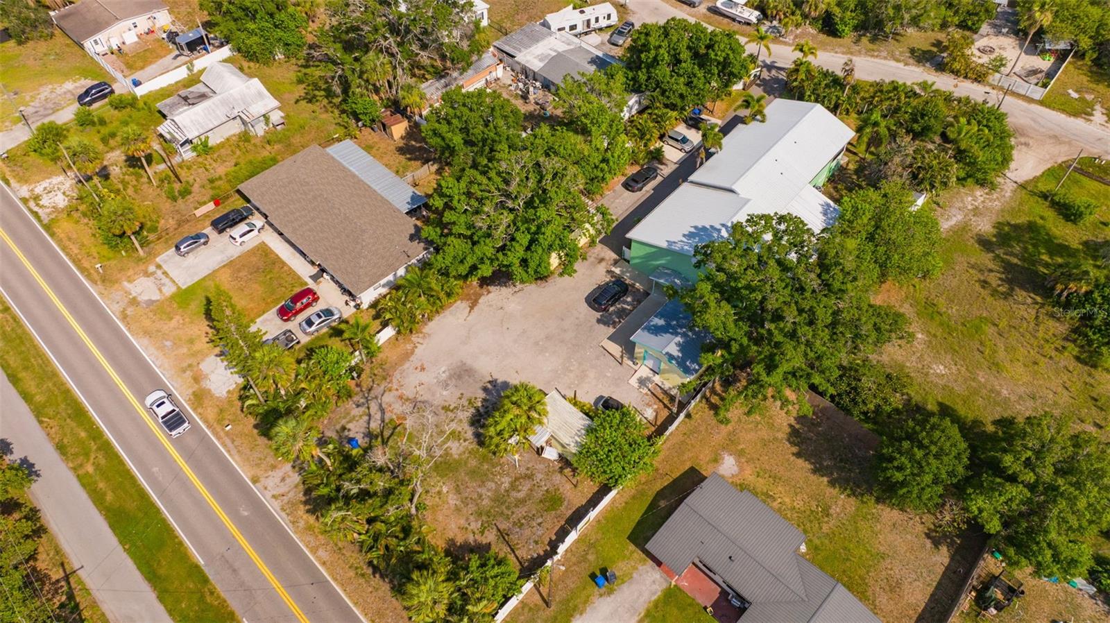 826 W Shell Point St Property Photo 17
