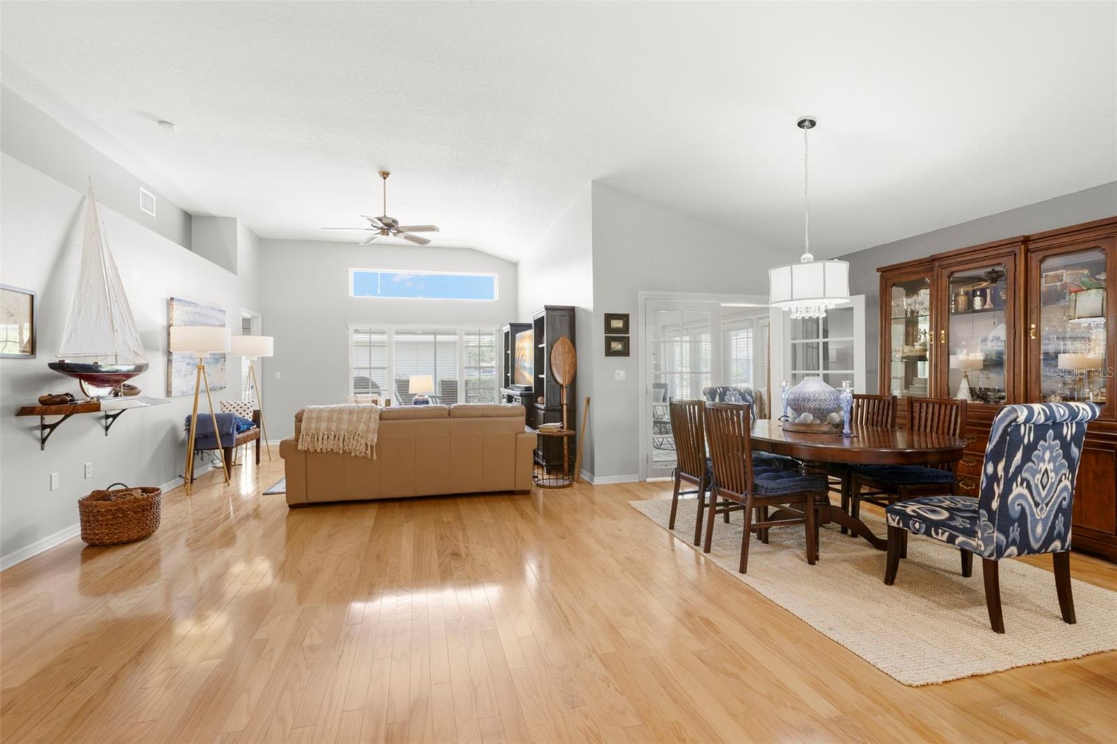 14023 Shoal Dr Property Photo 5