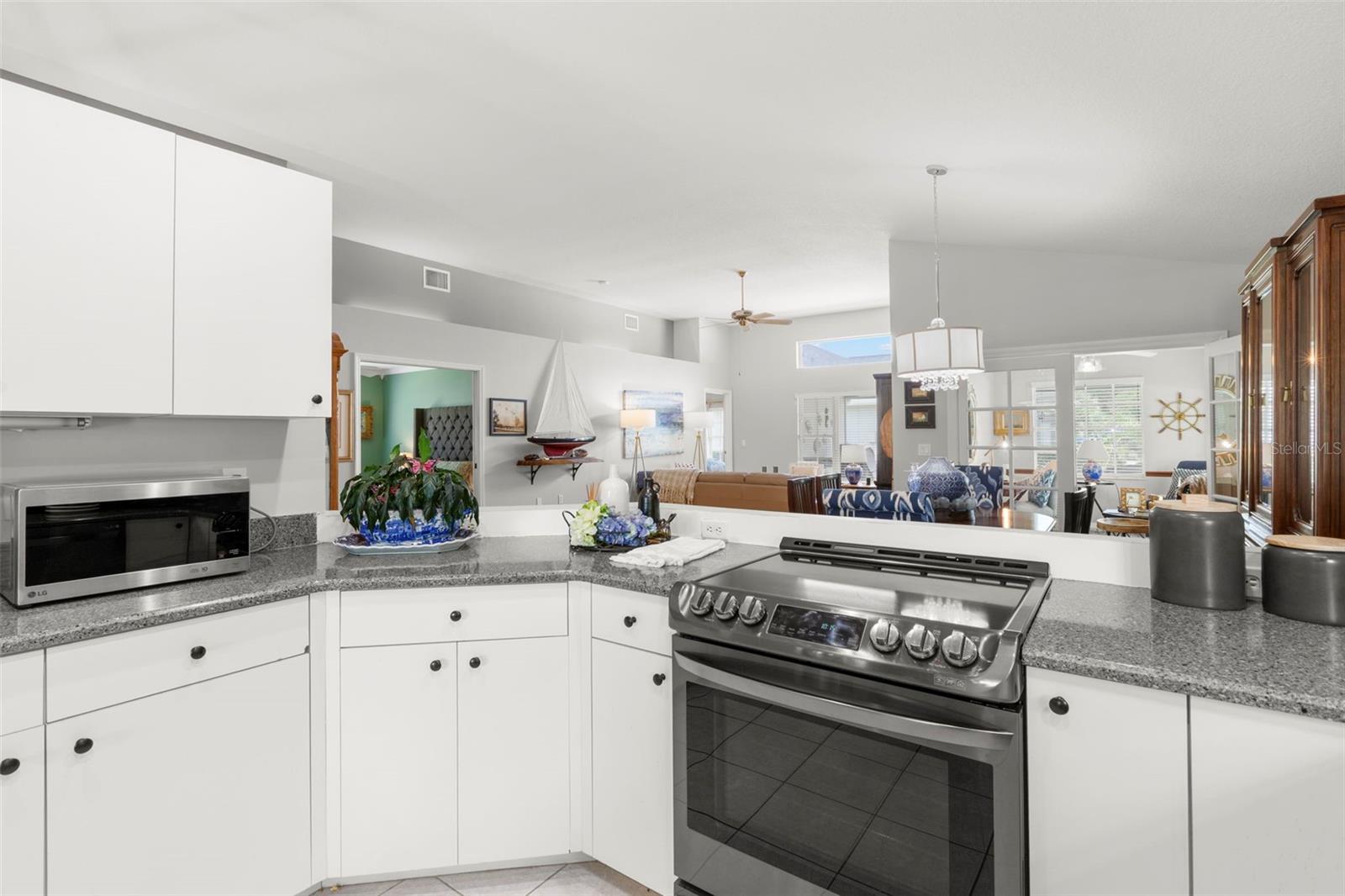 14023 Shoal Dr Property Photo 13