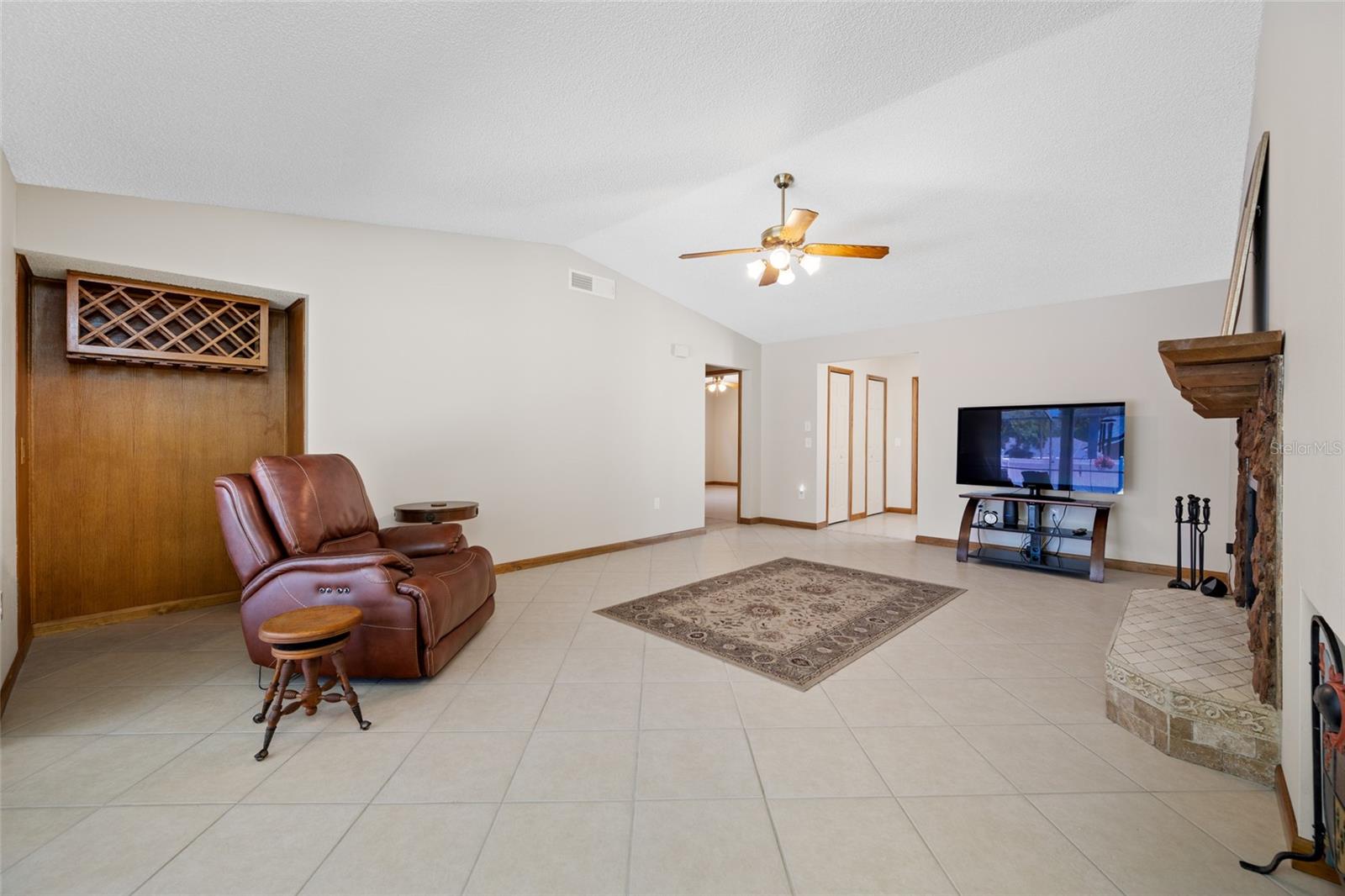 2409 Osprey Ave Property Photo 18