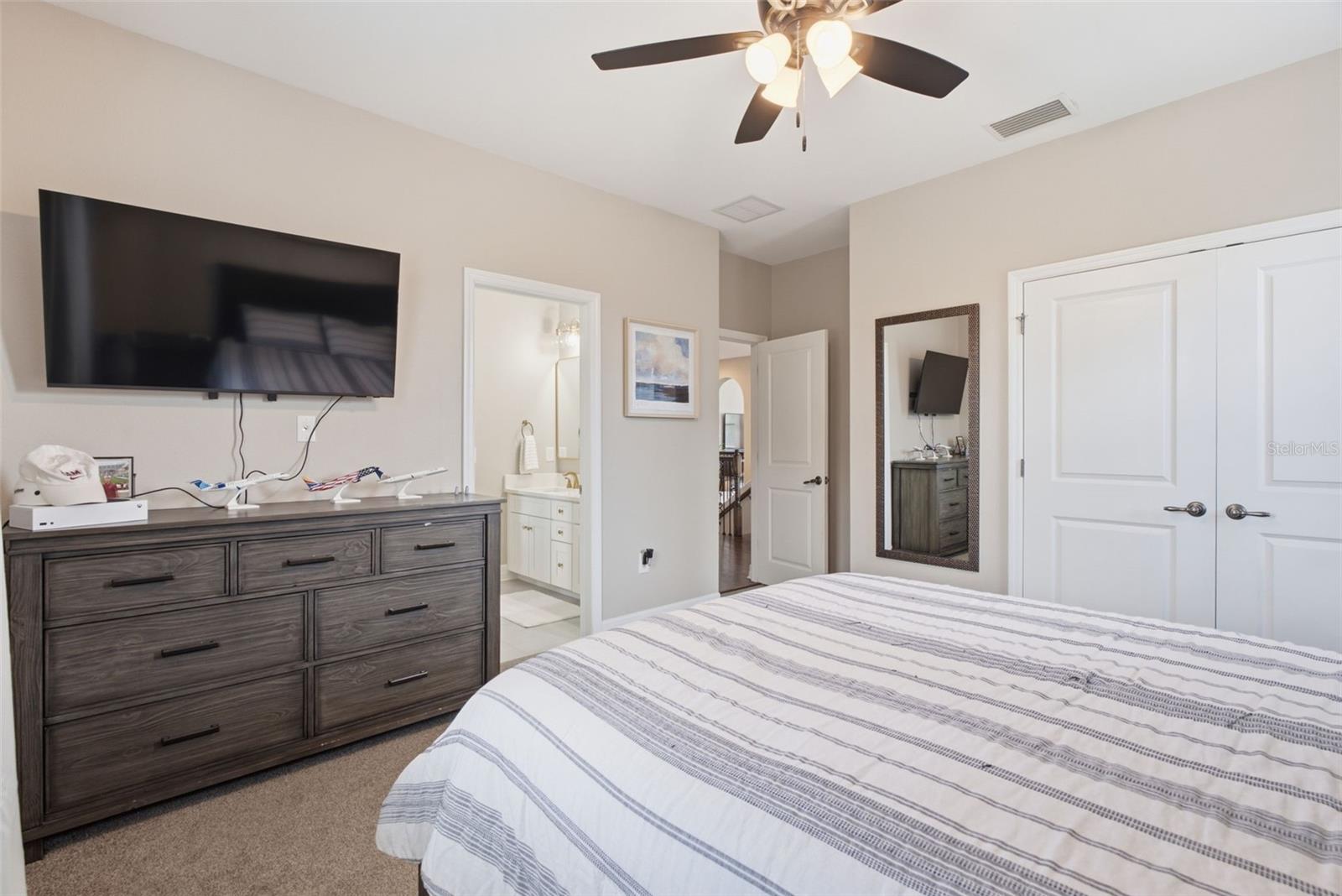 17909 Howsmoor Pl Property Photo 47