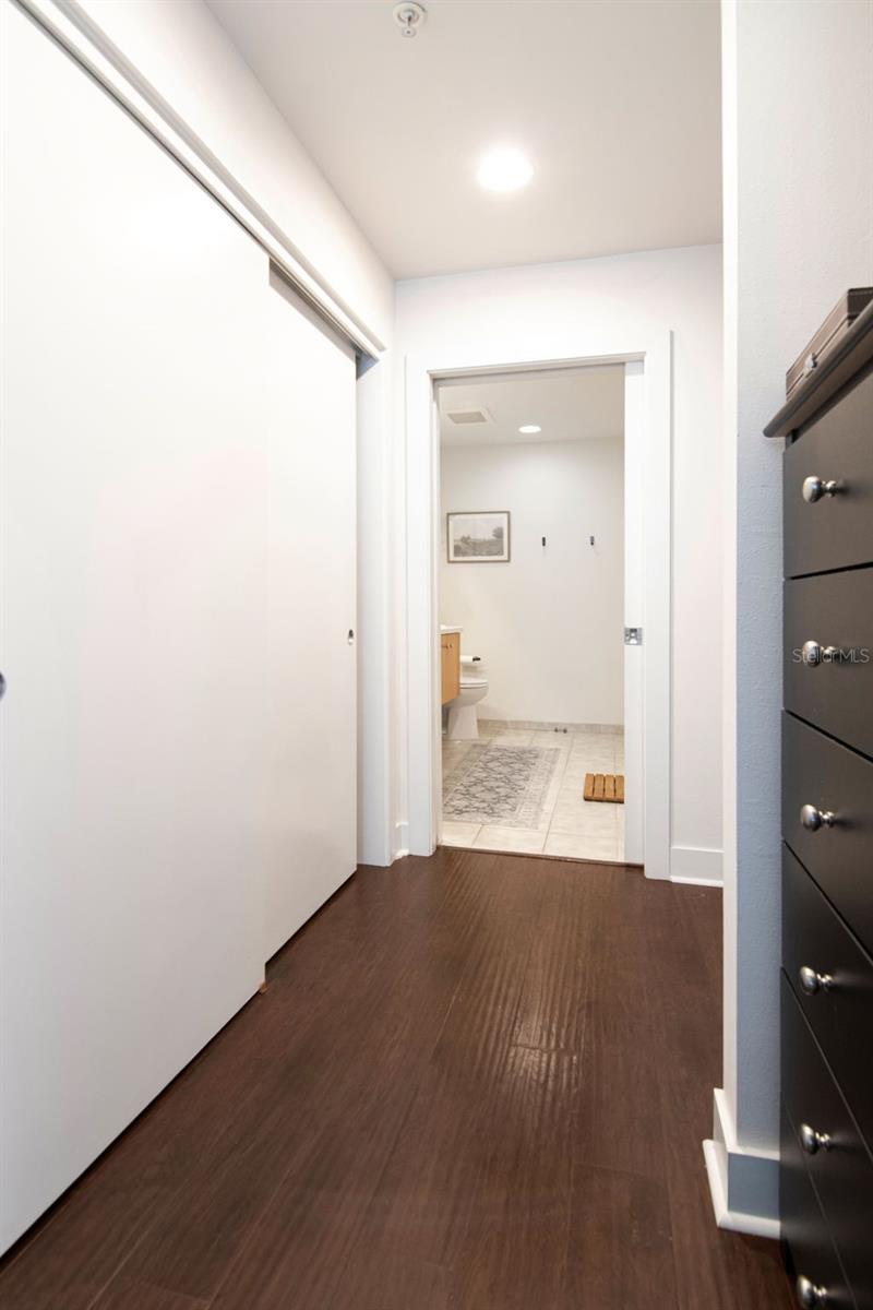 1120 E Kennedy Blvd #1211 Property Photo 38