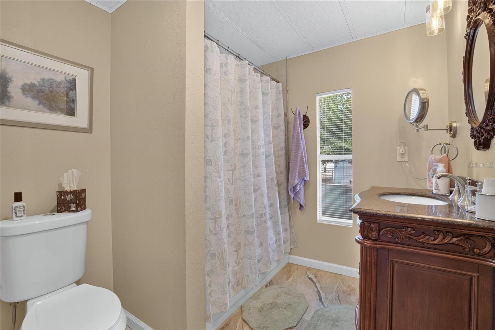 2715 Eaton Ave Property Photo 9