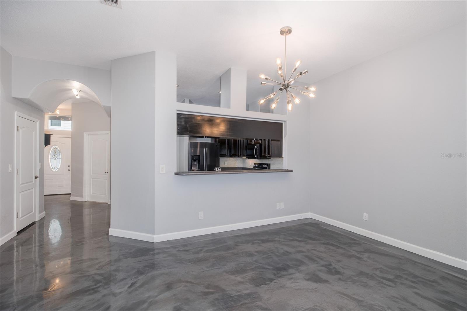 2989 Estancia Pl Property Photo 18