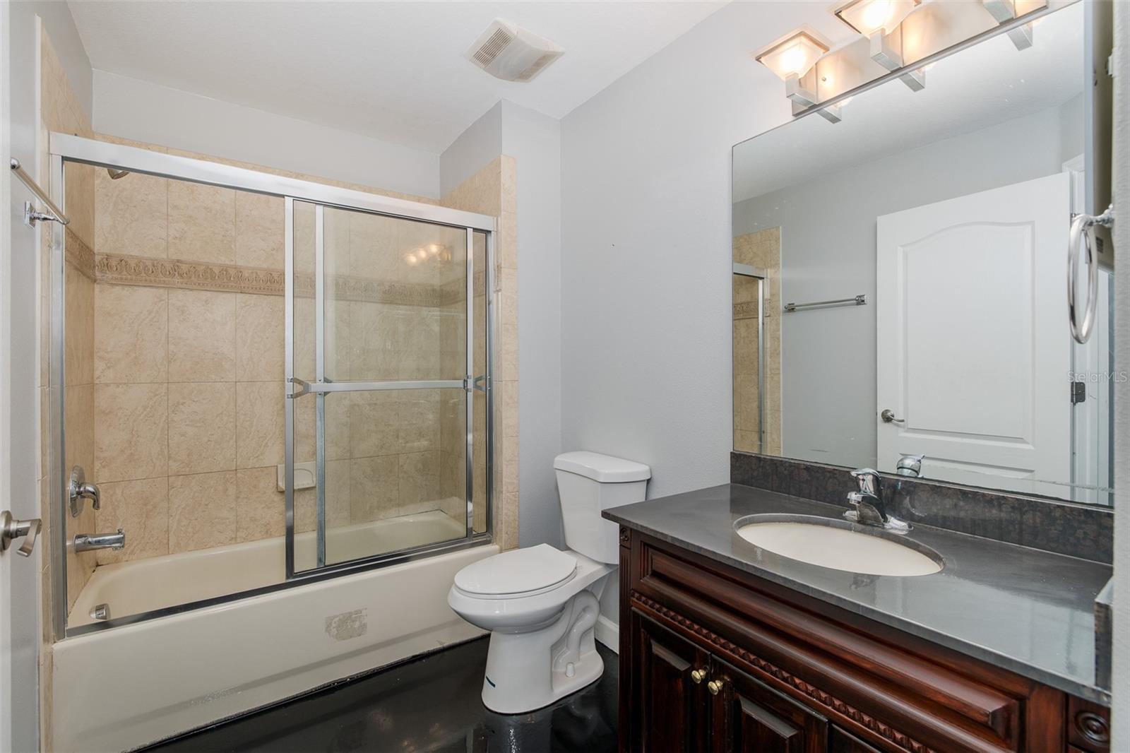 2989 Estancia Pl Property Photo 37