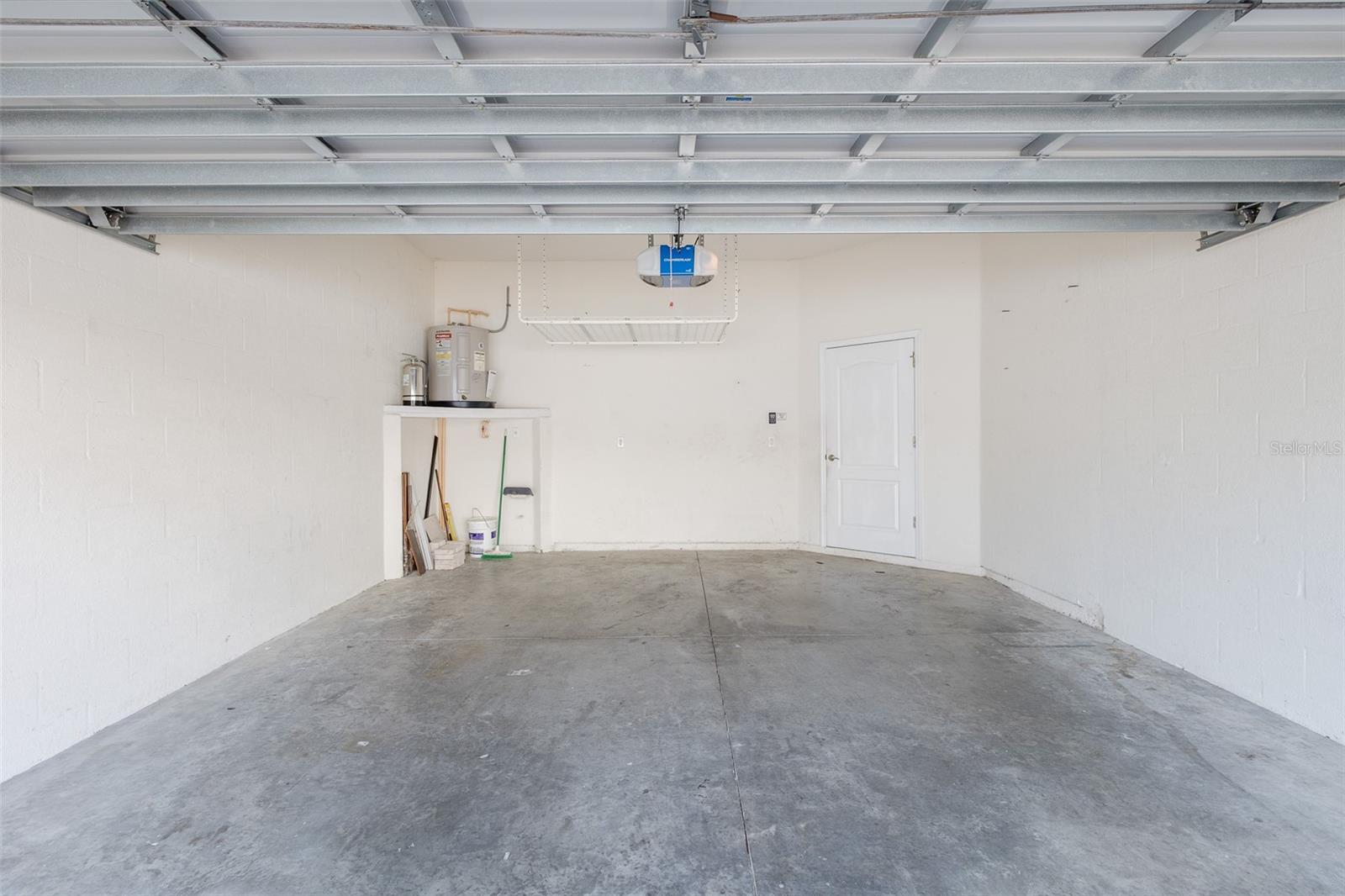 2989 Estancia Pl Property Photo 45