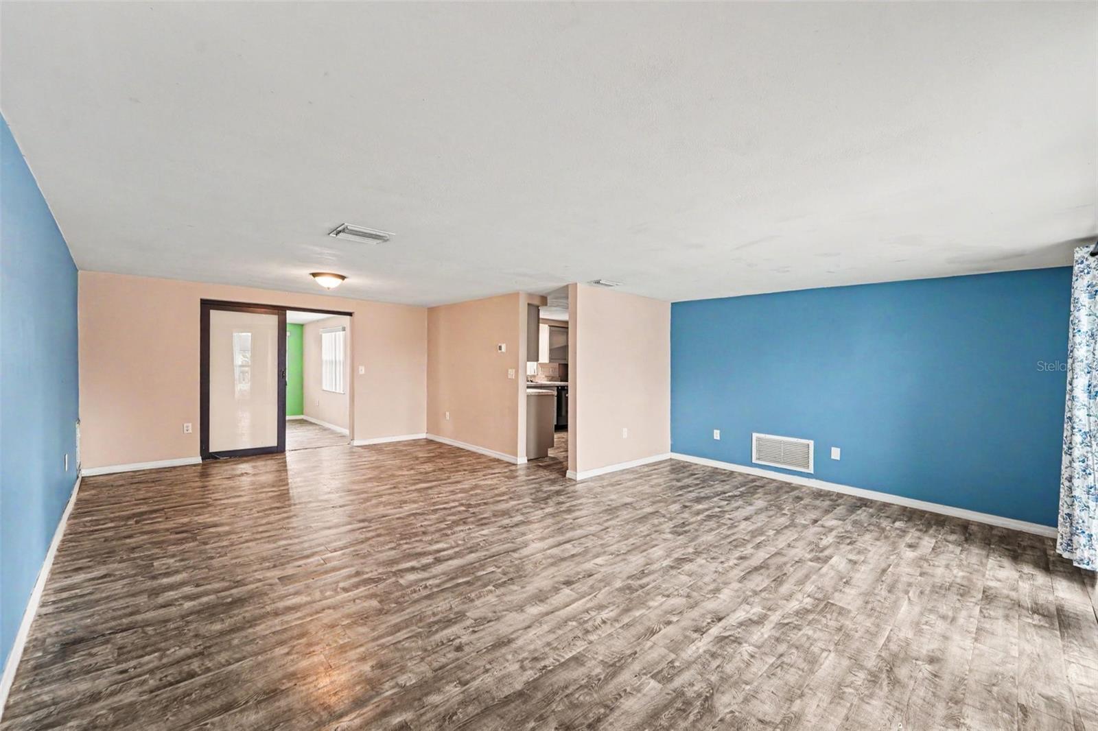 7923 Ironbark Dr Property Photo 3