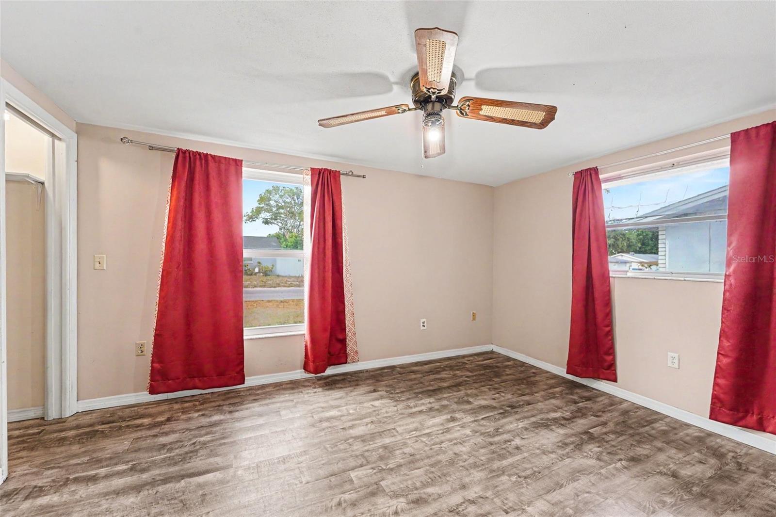 7923 Ironbark Dr Property Photo 22
