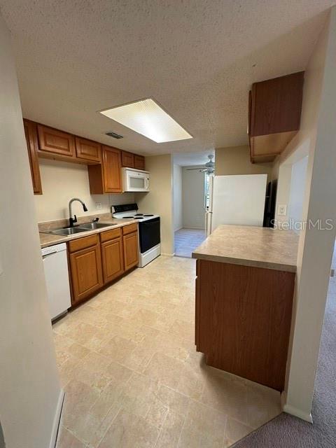 130 Sabal Ct #h Property Photo 9