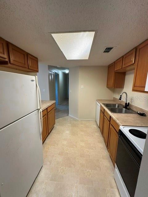 130 Sabal Ct #h Property Photo 10