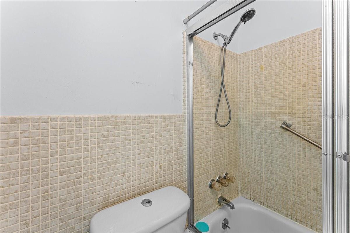 5357 81st St N #18 Property Photo 29