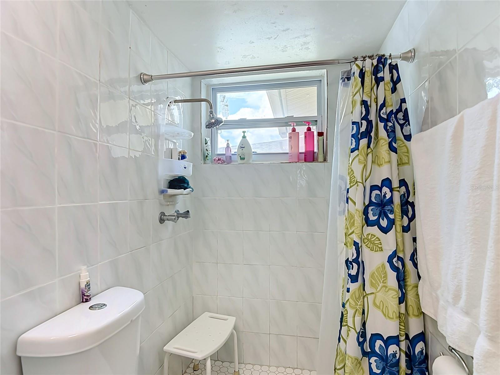 8944 Ledgestone Ln Property Photo 28