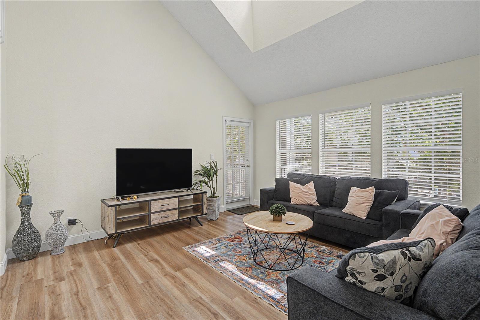 3266 Haviland Ct #303 Property Photo 6