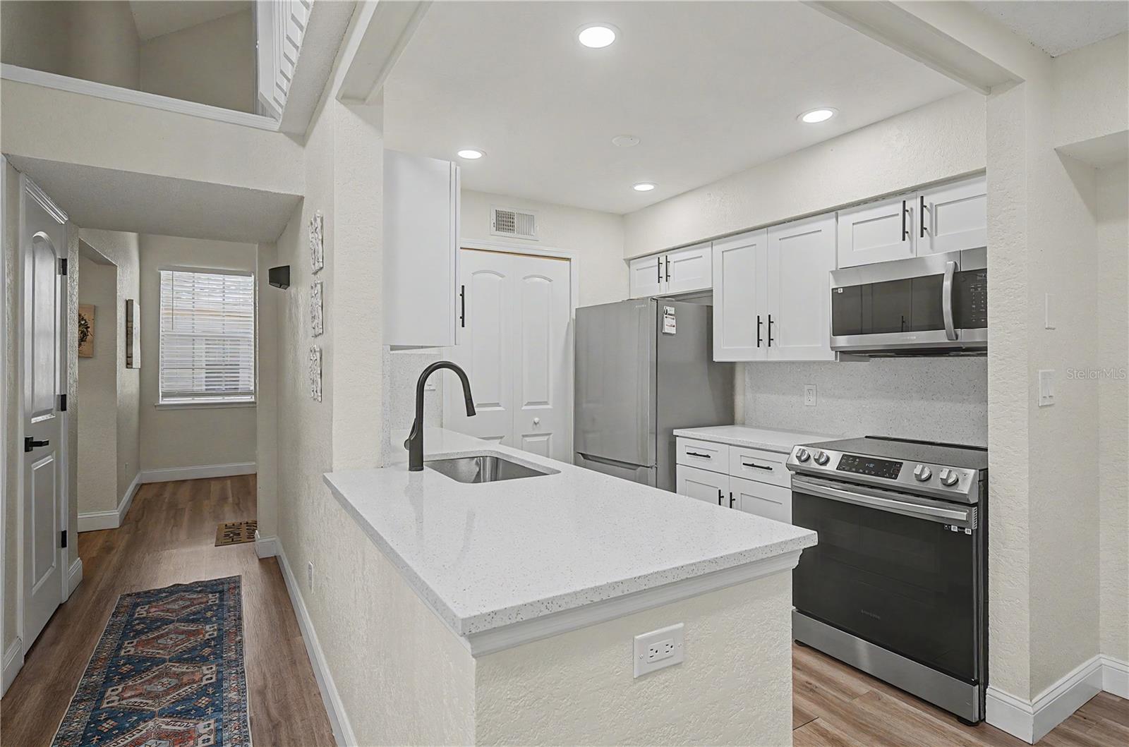 3266 Haviland Ct #303 Property Photo 11