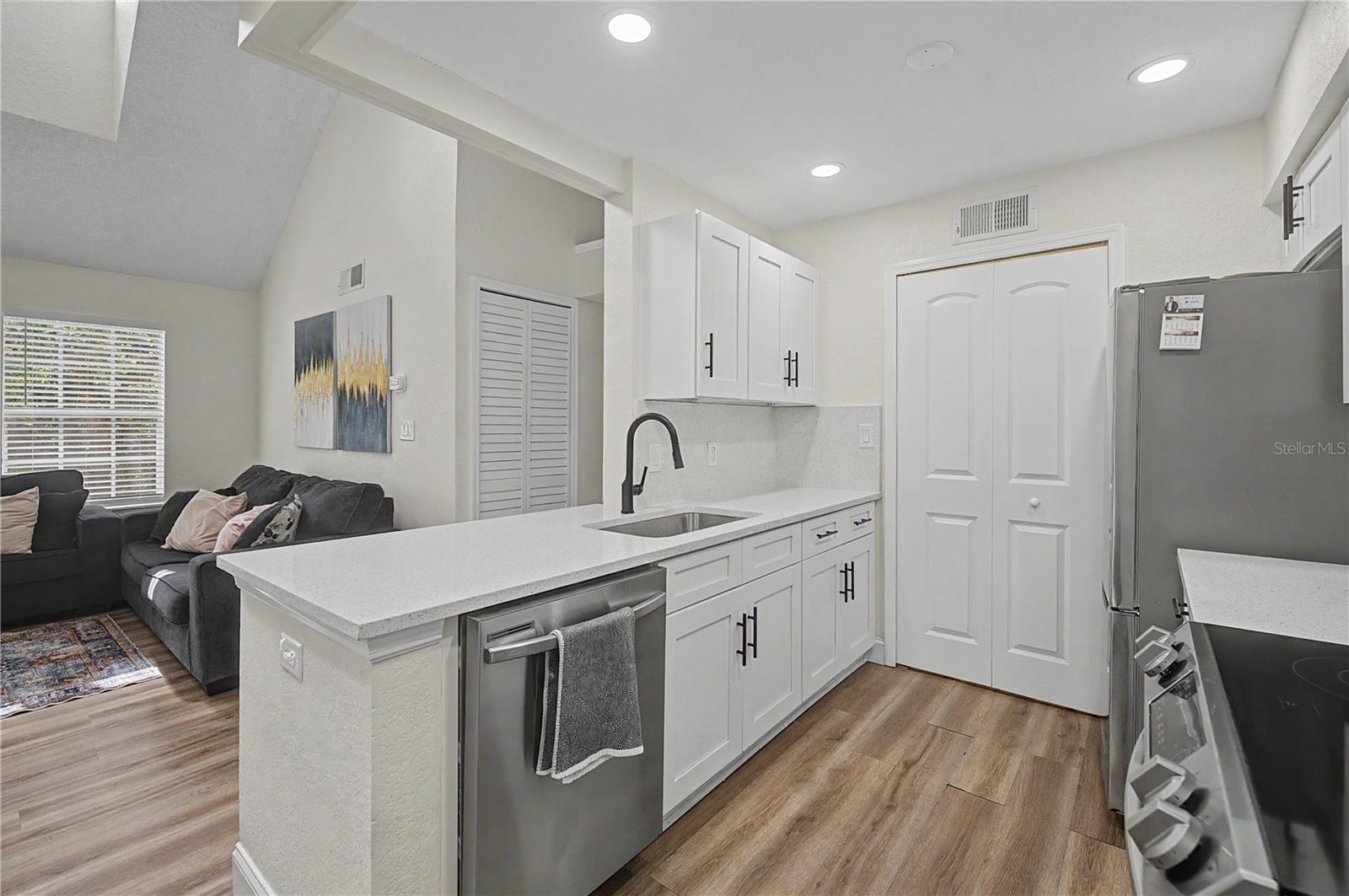 3266 Haviland Ct #303 Property Photo 15
