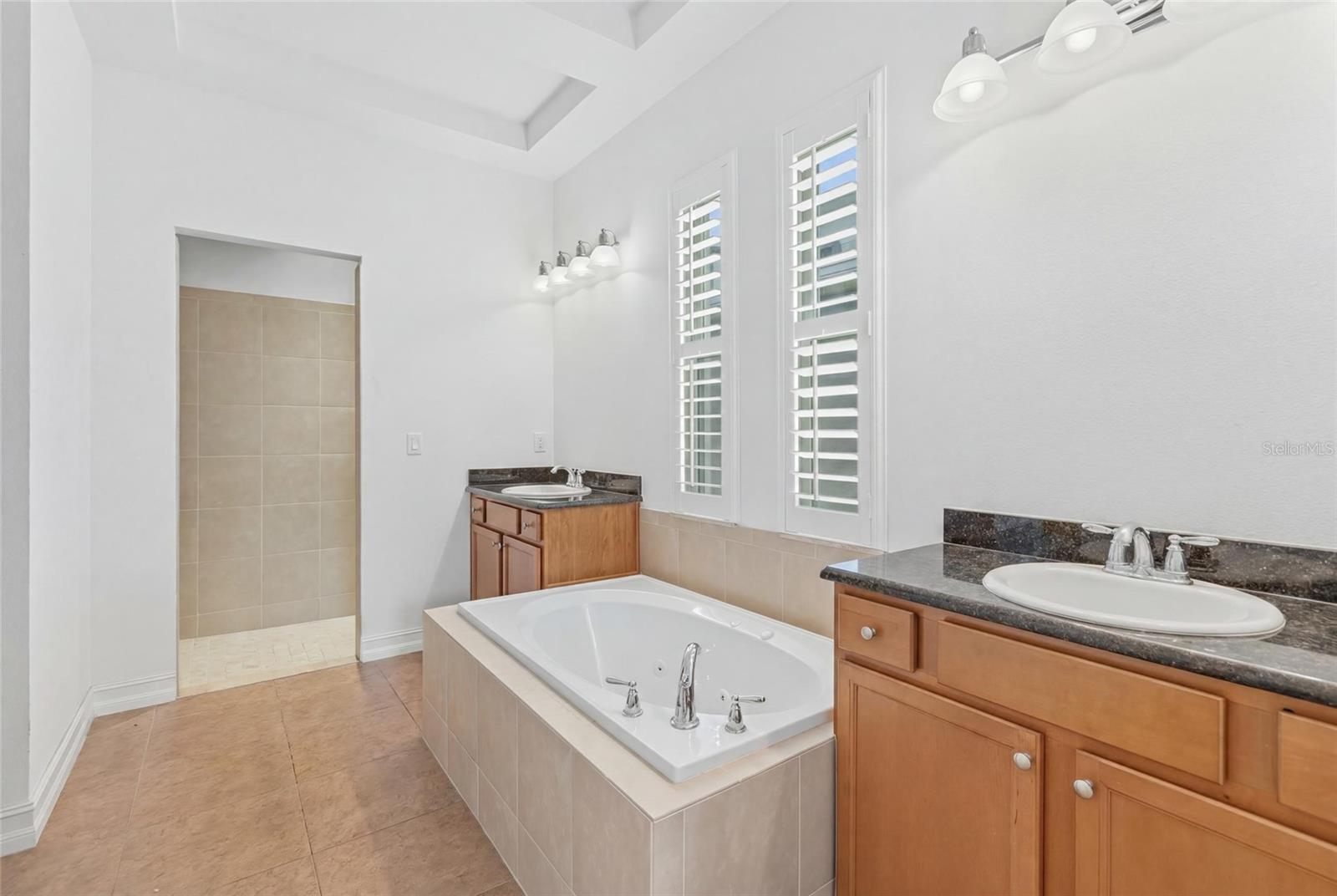 7013 Artesian Ct Property Photo 26