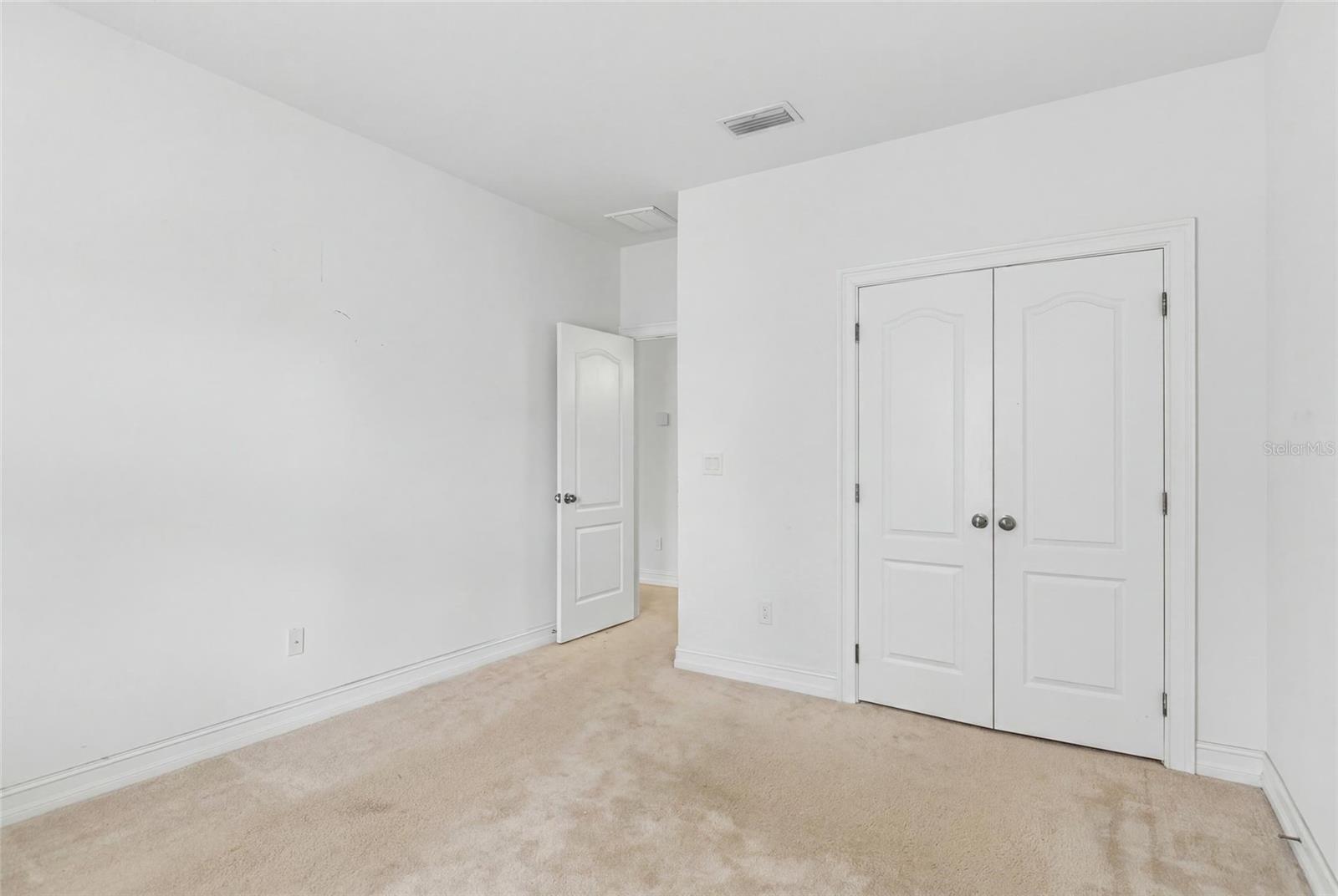 7013 Artesian Ct Property Photo 31