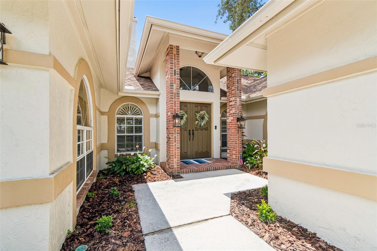 18106 Fairmead Ct Property Photo 3
